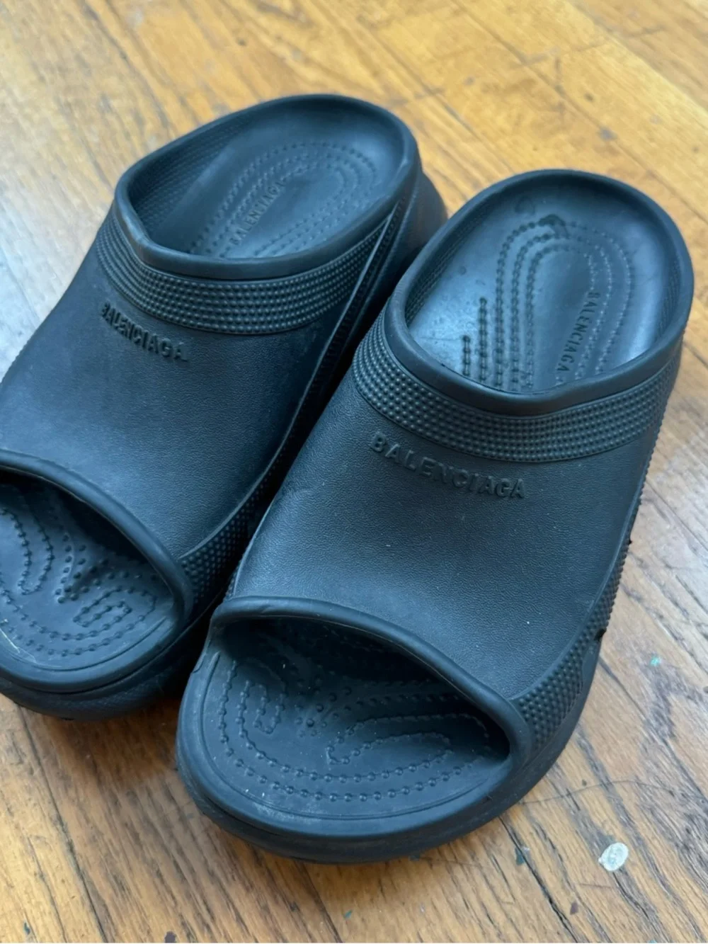 BALENCIAGA Crocs Mule Black 37